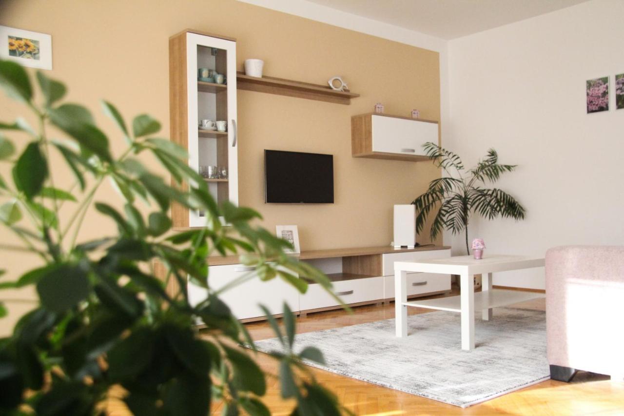 Apartments Marina Свети-Филип-и-Яков Экстерьер фото